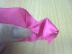 آموزش گام به گام گل رز با روبان 