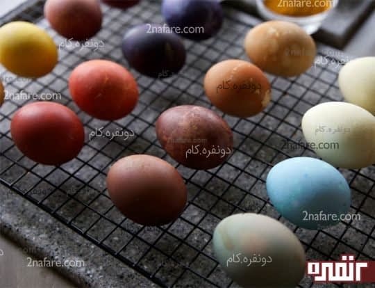 رنگ کردن تخم مرغ برای هفت سین