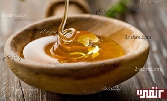 عسل مرطوب کننده ی طبیعی پوست