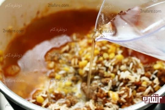 افزودن آب به مایه گوشتی