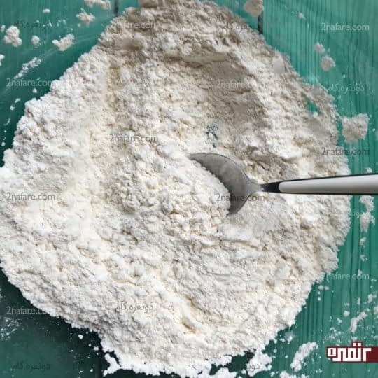 مخلوط کردن مواد خشک با روغن